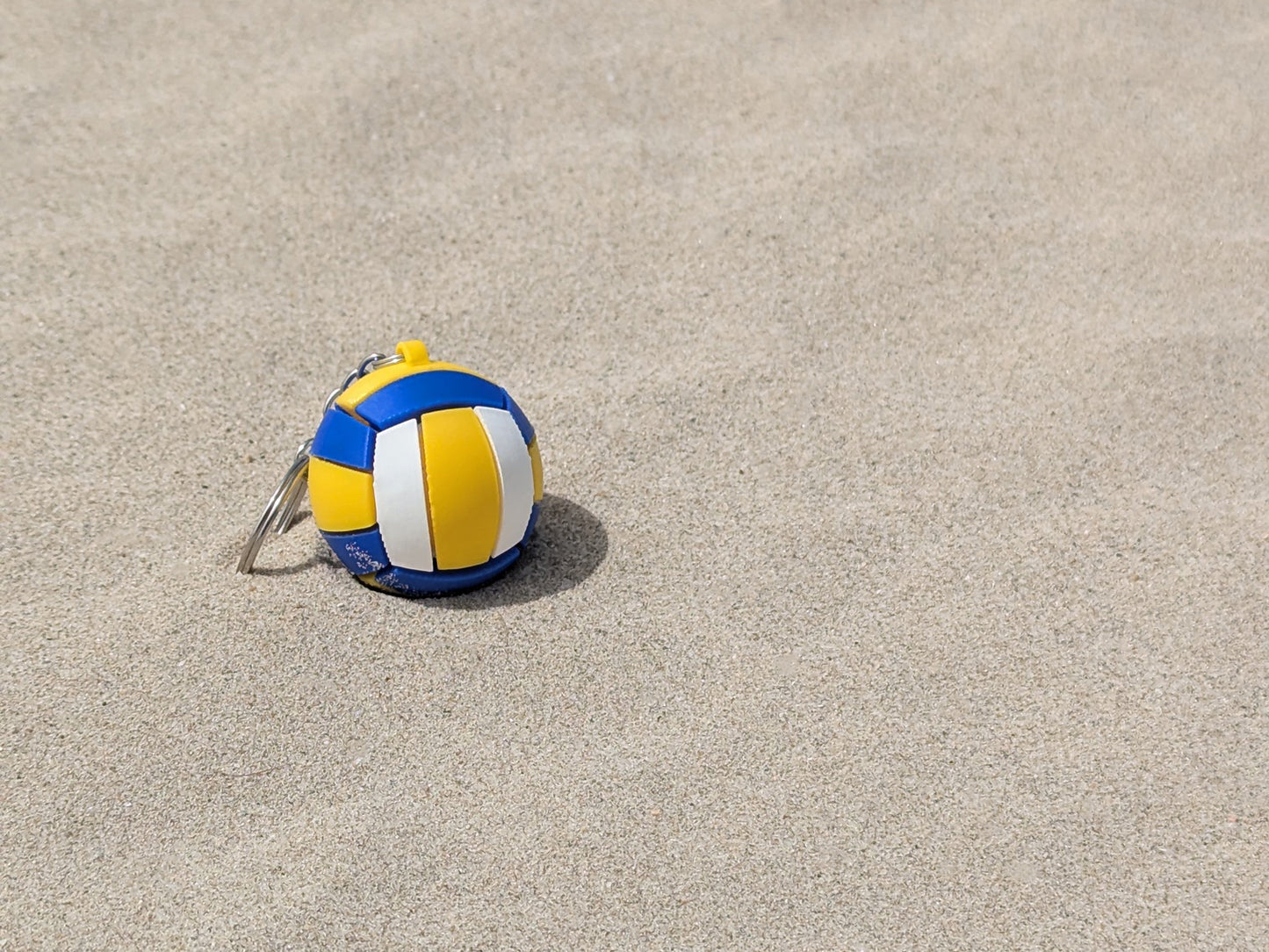 Chaveiro de Voleibol Multicolorido