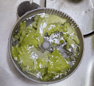 Lava-Legumes e -Frutas AquaVortex
